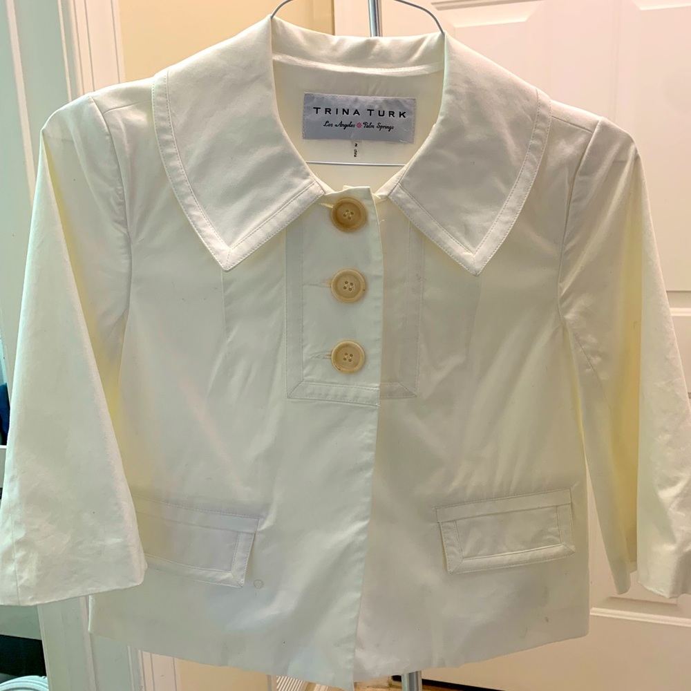 Trina Turk cropped white swing jacket